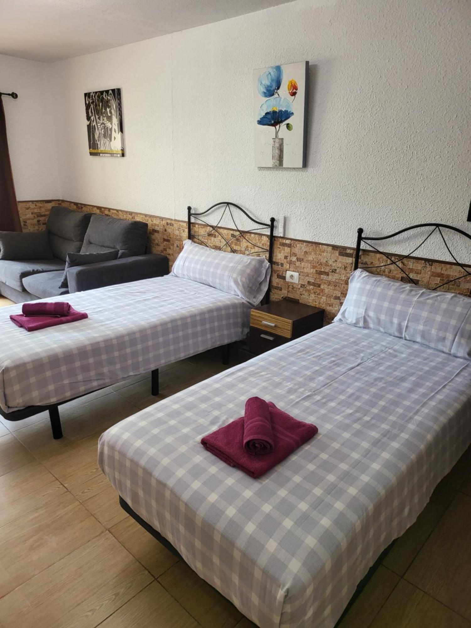 Tropic Apartments En Castle Harbour Los Cristianos  Exterior photo
