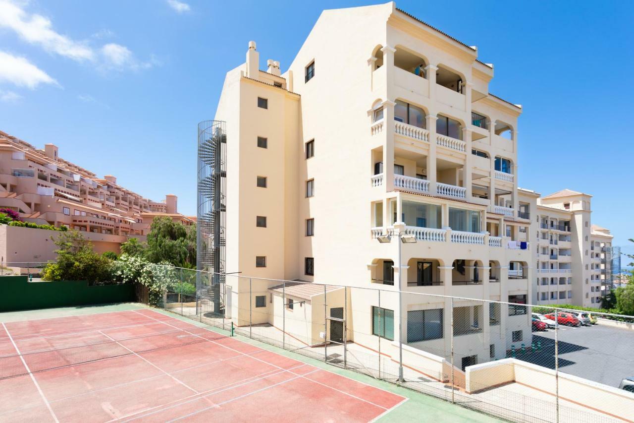 Tropic Apartments En Castle Harbour Los Cristianos  Room photo