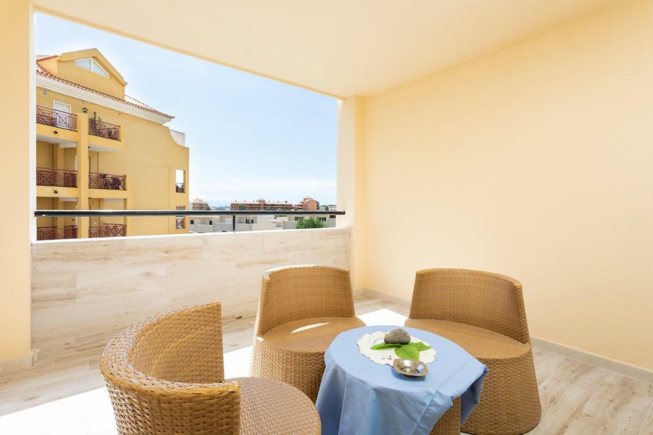 Tropic Apartments En Castle Harbour Los Cristianos  Exterior photo