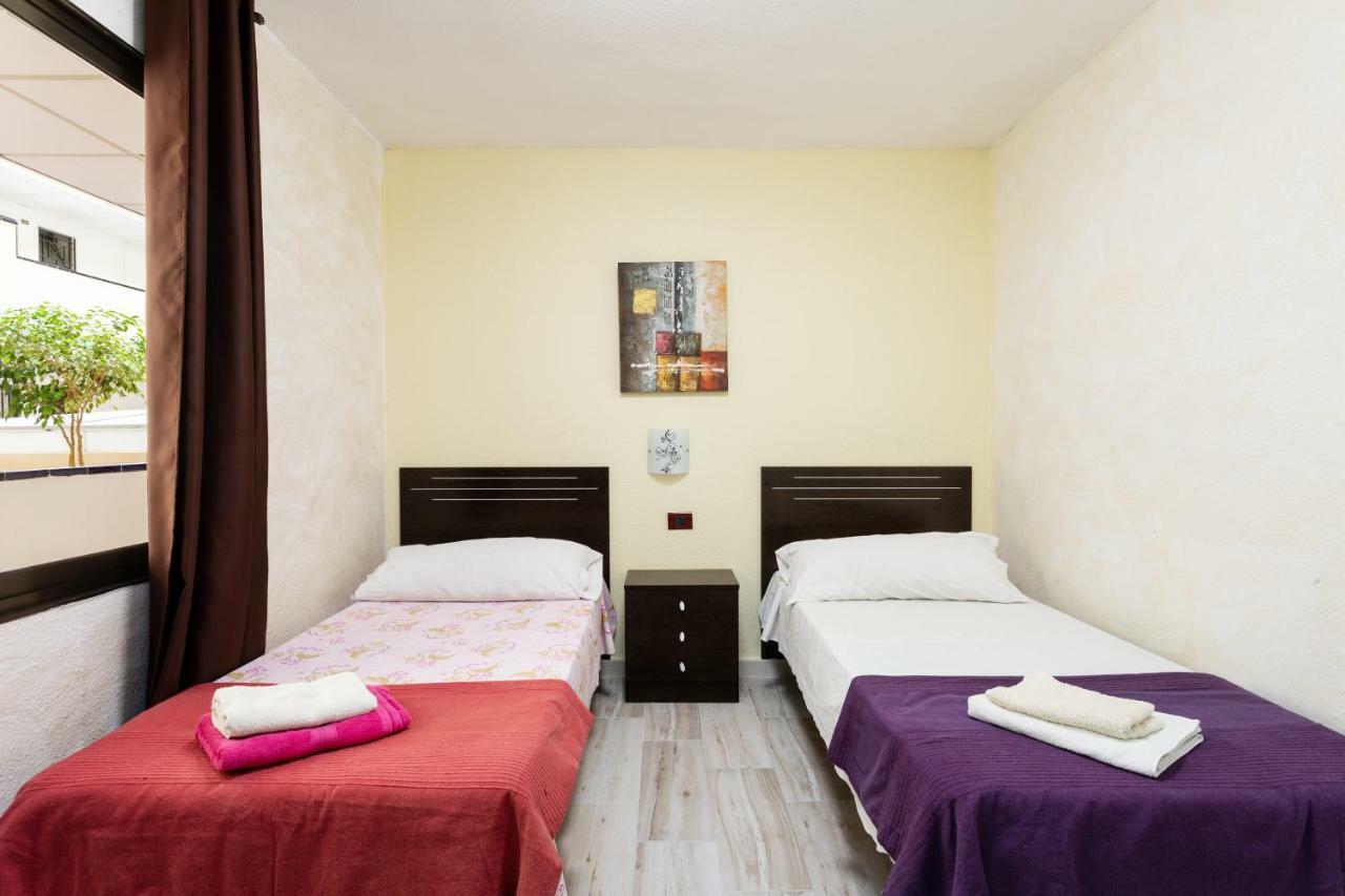 Tropic Apartments En Castle Harbour Los Cristianos  Exterior photo